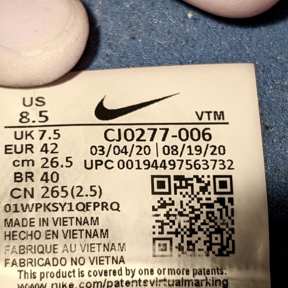 Nike React Phantom Run Flyknit 2 Iron Grey Silver US Men's 8.5 Women's 10.5 - Picture 2 of 10